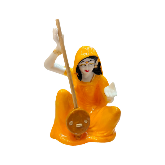 Meera bai statue